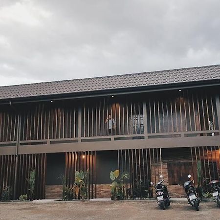 Yayo Coffee And Bed Apartment Chiang Rai Bagian luar foto